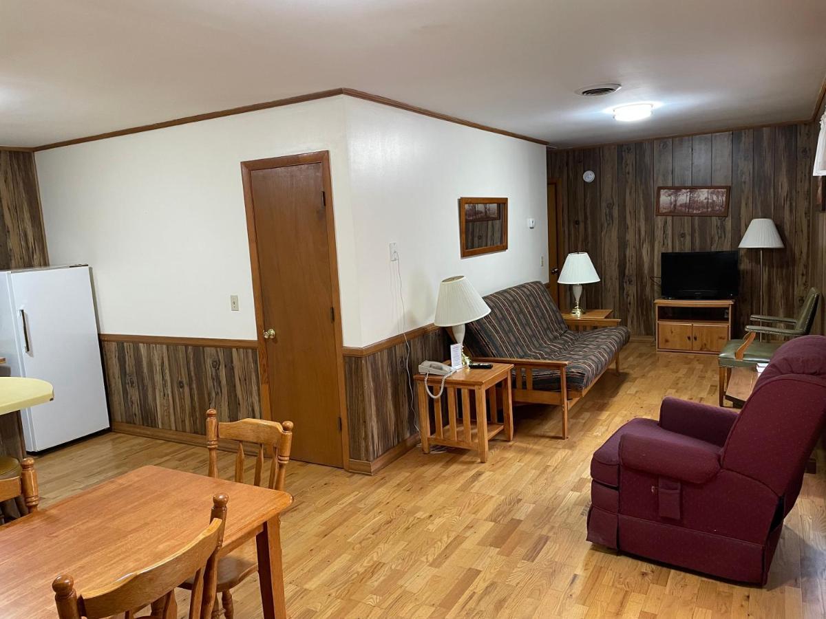 Pine Valley Motel Spruce Pine Exterior foto