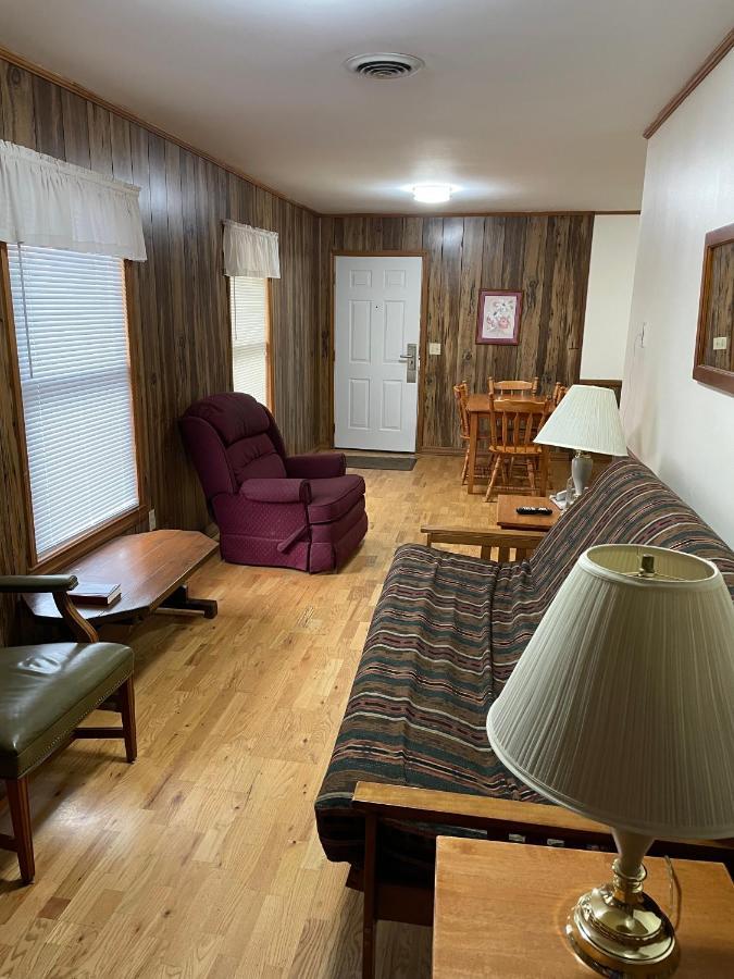 Pine Valley Motel Spruce Pine Exterior foto
