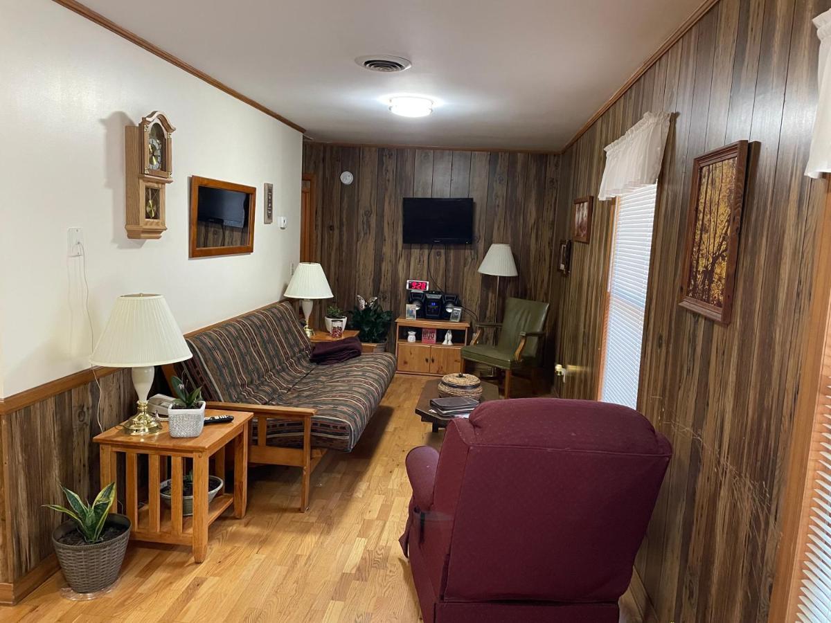 Pine Valley Motel Spruce Pine Exterior foto