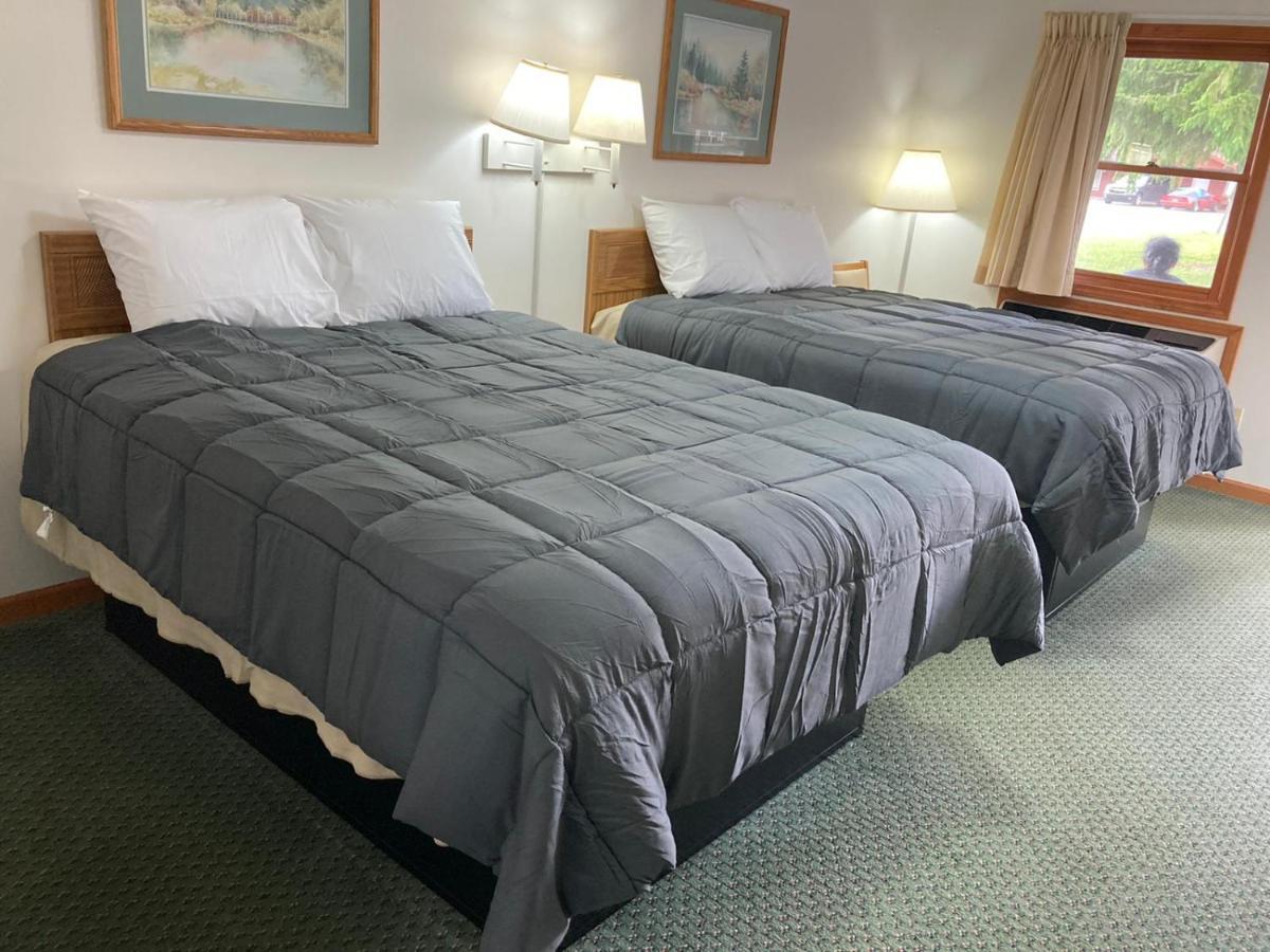 Pine Valley Motel Spruce Pine Exterior foto