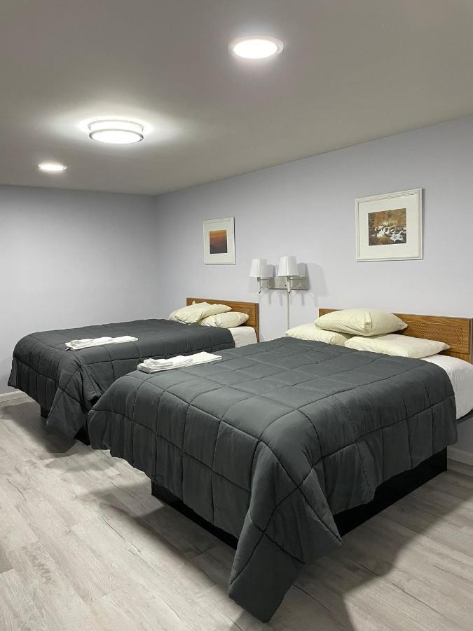 Pine Valley Motel Spruce Pine Exterior foto